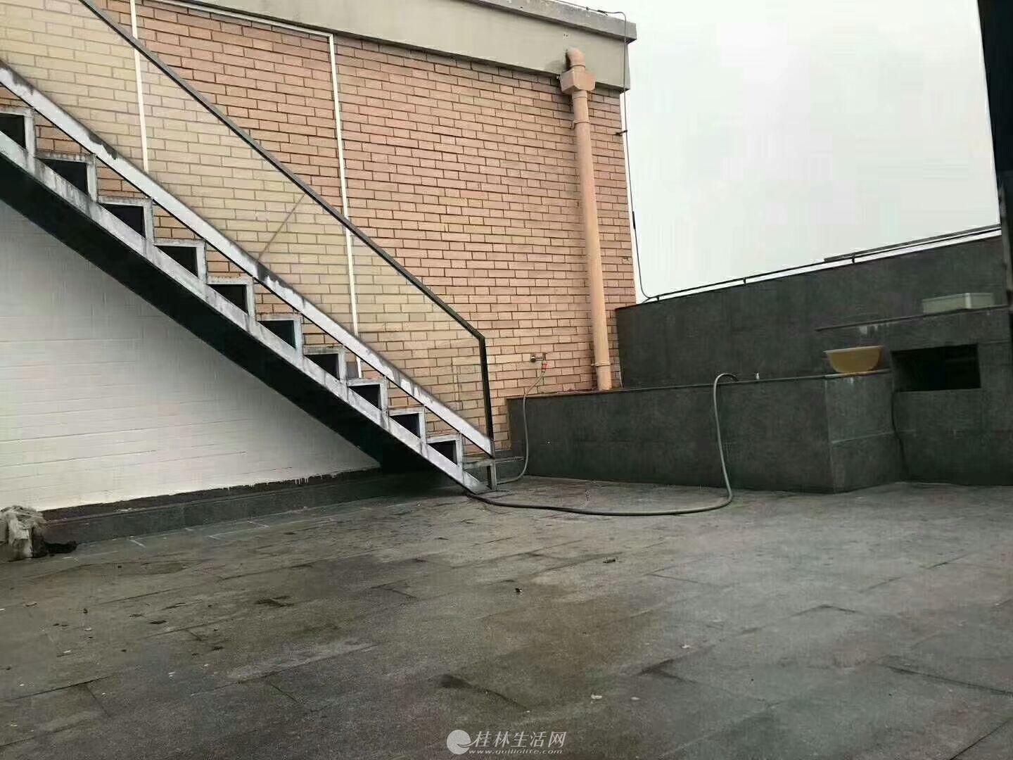 ��Դ����С����װ����11¥��ʽ6��3��4����¶̨260��
