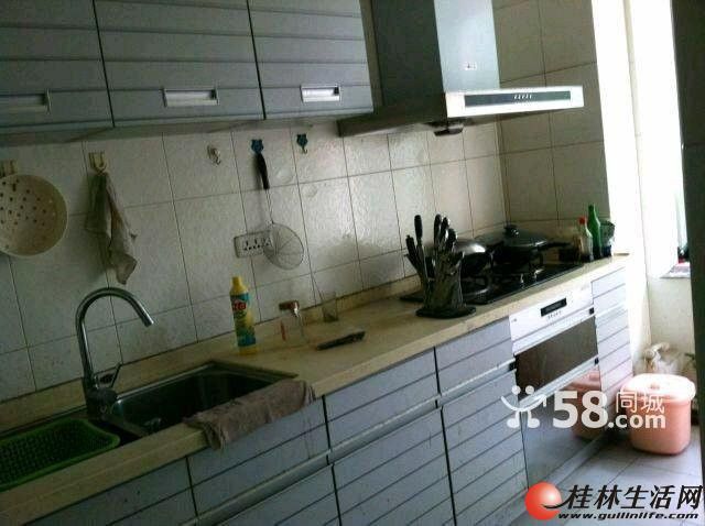 ����Сѧ���桾�ɾ�Է��4��+150ƽ��+����װ��=3500Ԫ