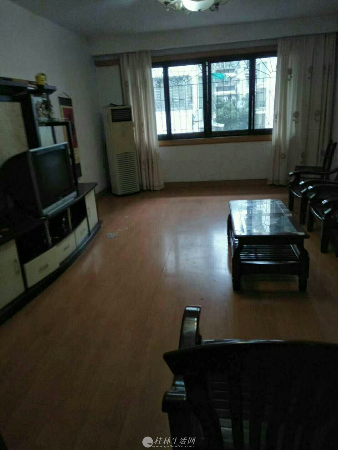 ����·��һ��2��2������