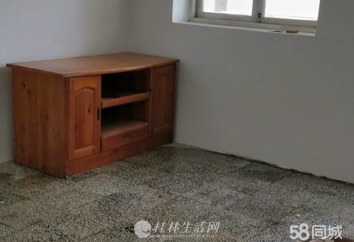 ��©����«��·����2�����ͳ�����ۣ�������䡣