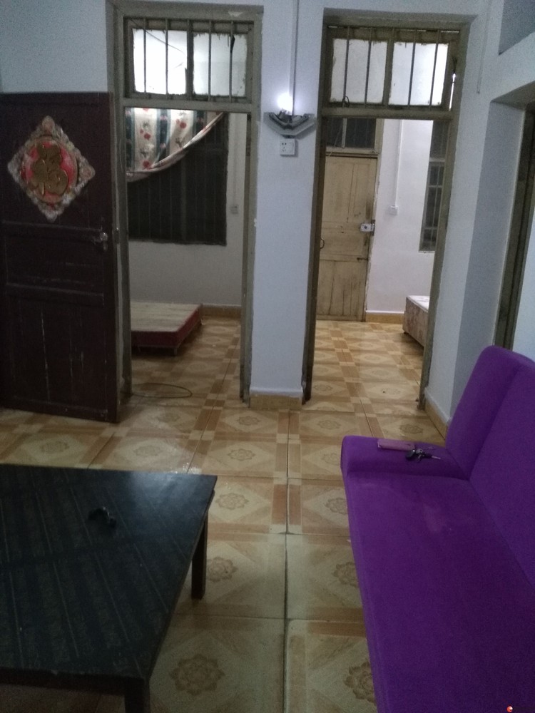 �ź���Уѧ�������� ��һ¥2��1����4¥2��1��750Ԫ/��