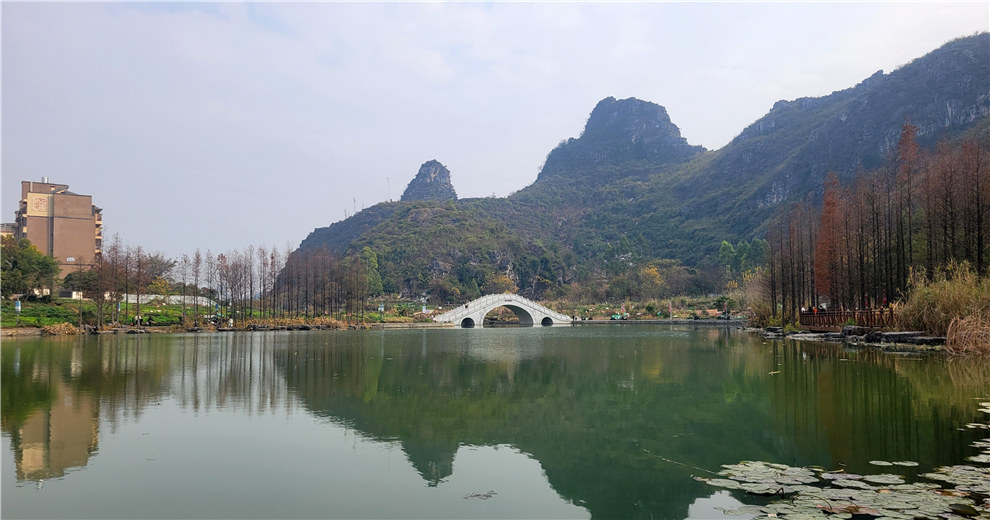 何須遠(yuǎn)游，桂林我都沒逛完