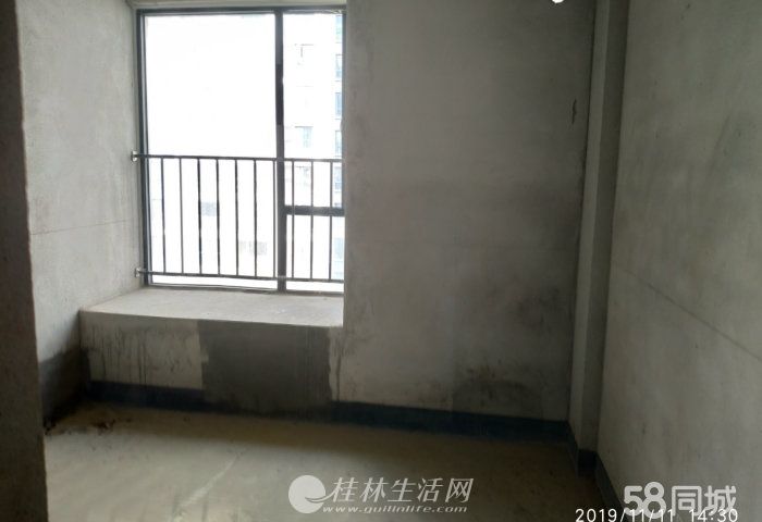 �ٹ�������������ķ�С�߲��λ�û�������ҵ´��Сѧ������ˮϵ