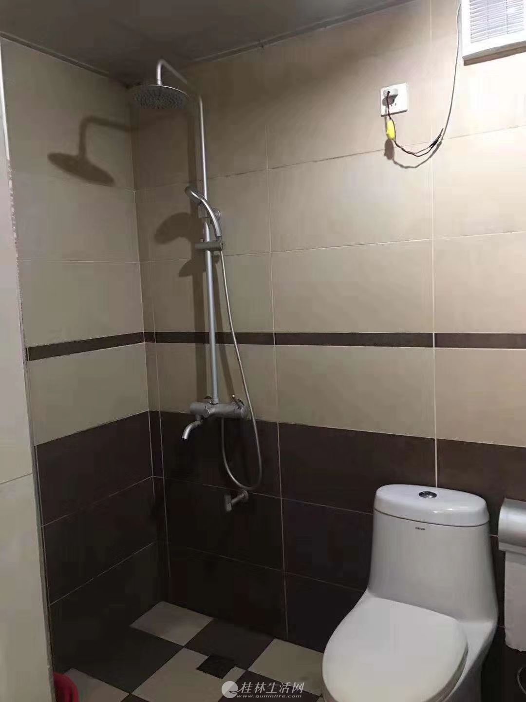 ���С���в�����80ƽ50��