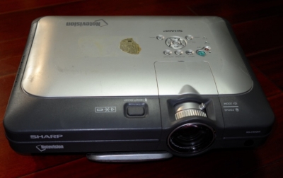 ������XG-CN450XͶӰ��2800����