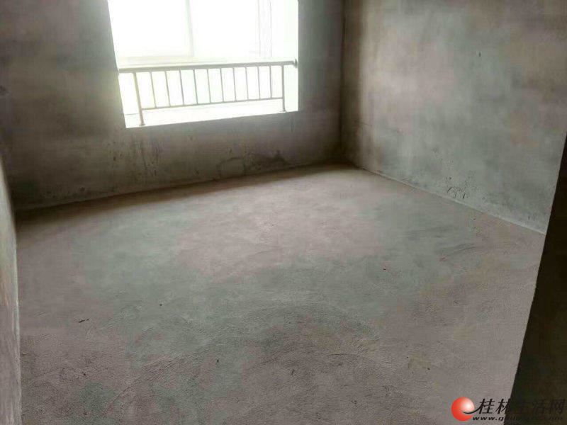 �����¹㳡���κ����� �̺��ǳ� ��ˮ4��186ƽ�׽���145��