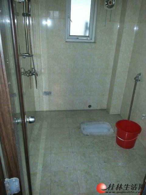 �ʽ���·����Ϫ��Ԣ�� ��װ1�� 50ƽ �ҵ�Ҿ���ȫ š����ס