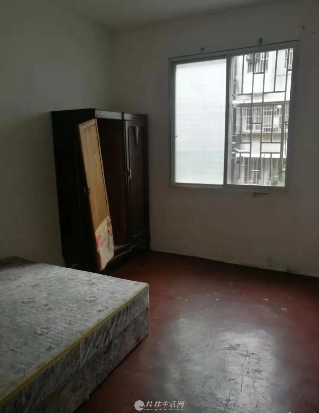 ���ɽС������һ��һ��70ƽֻ��40��