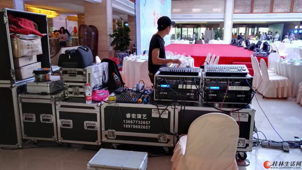 ��̨�ƹ������豸���⣬���ִ�С����зḻ�ľ���