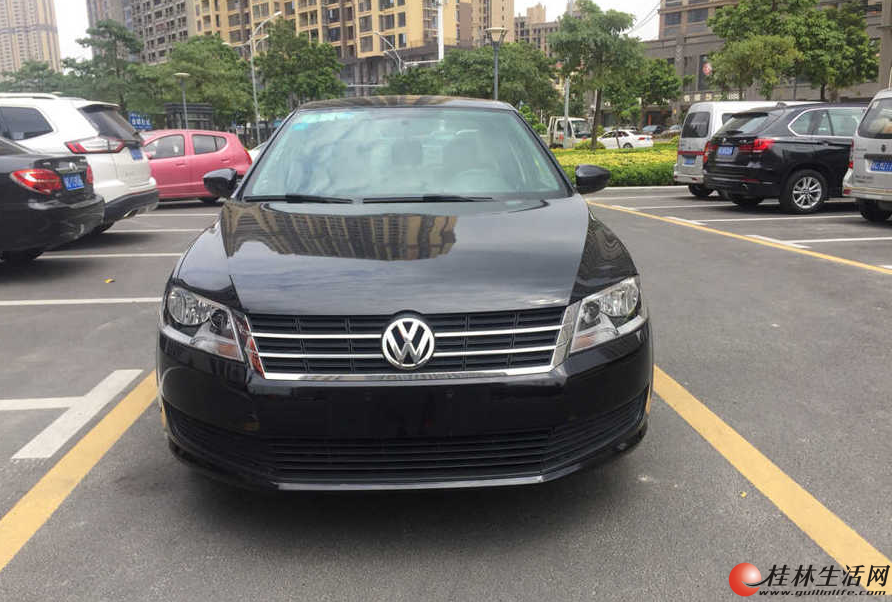 大众朗逸    最低首付八千起    低息低首付