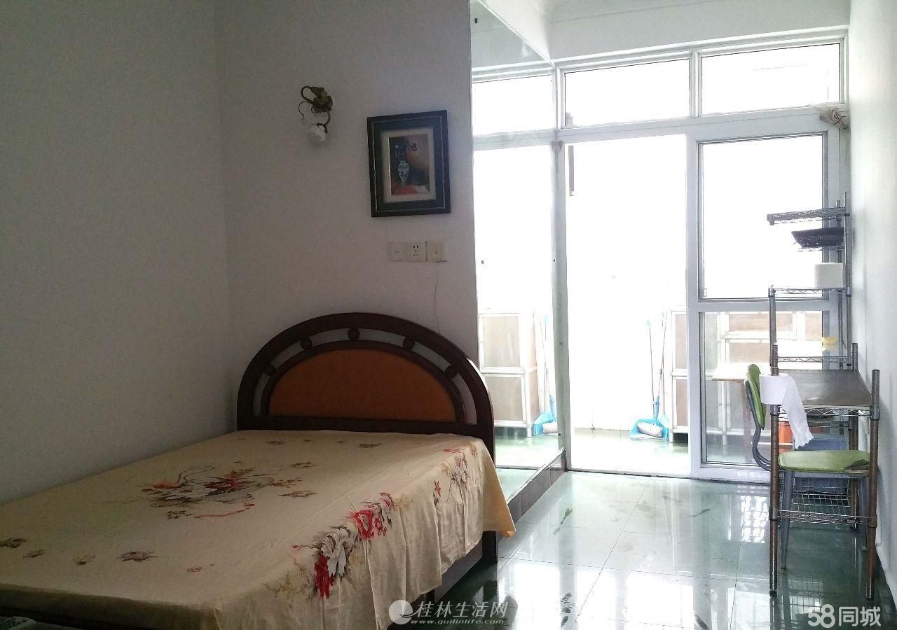xq�����л�ѧ���л�·�ƽ��¥37ƽ��62��װ�޺��ʿ����