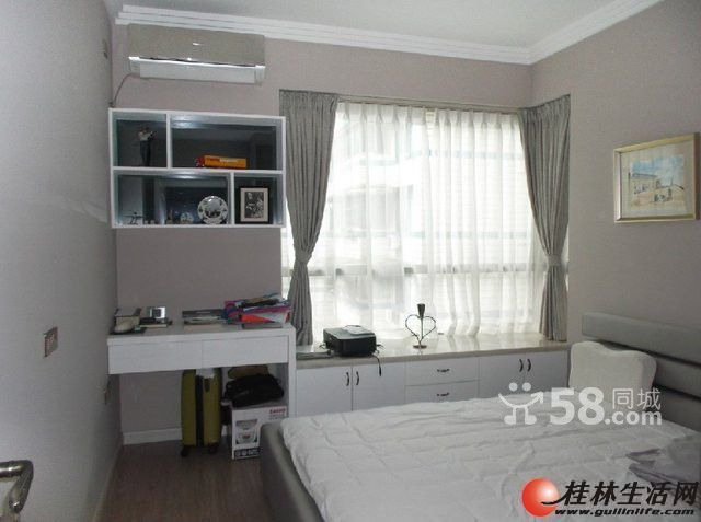 LL�����Ű뵺 ��3��2��146ƽ�� Ѻ����һ