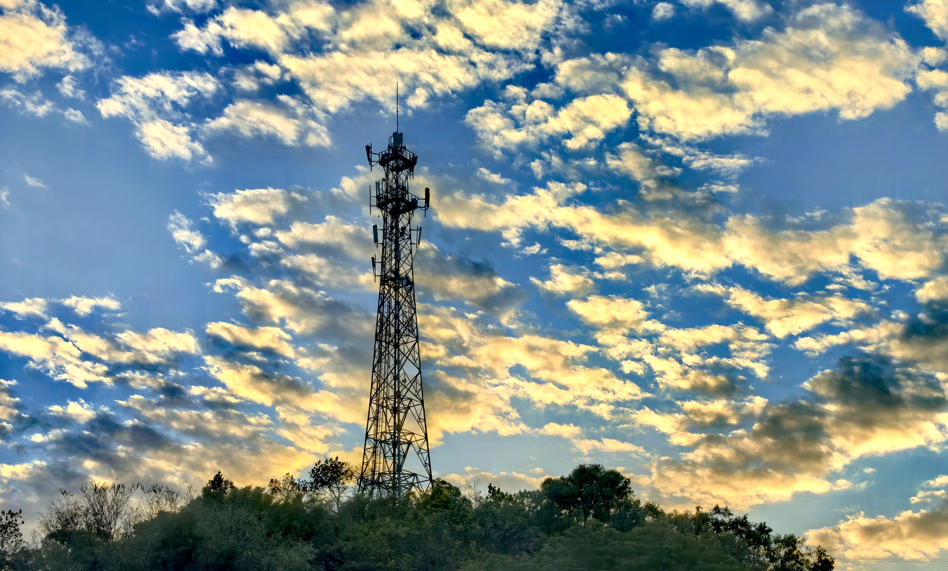 潮州城偶遇浪漫晚霞