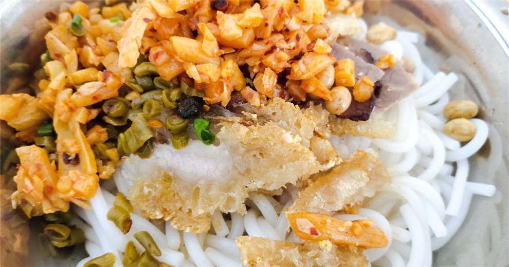 “三代祖传”米粉，一锅黄豆汤诚不我欺