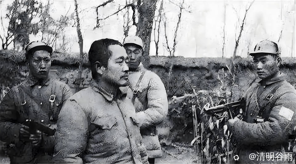 杜聿明被俘.jpg