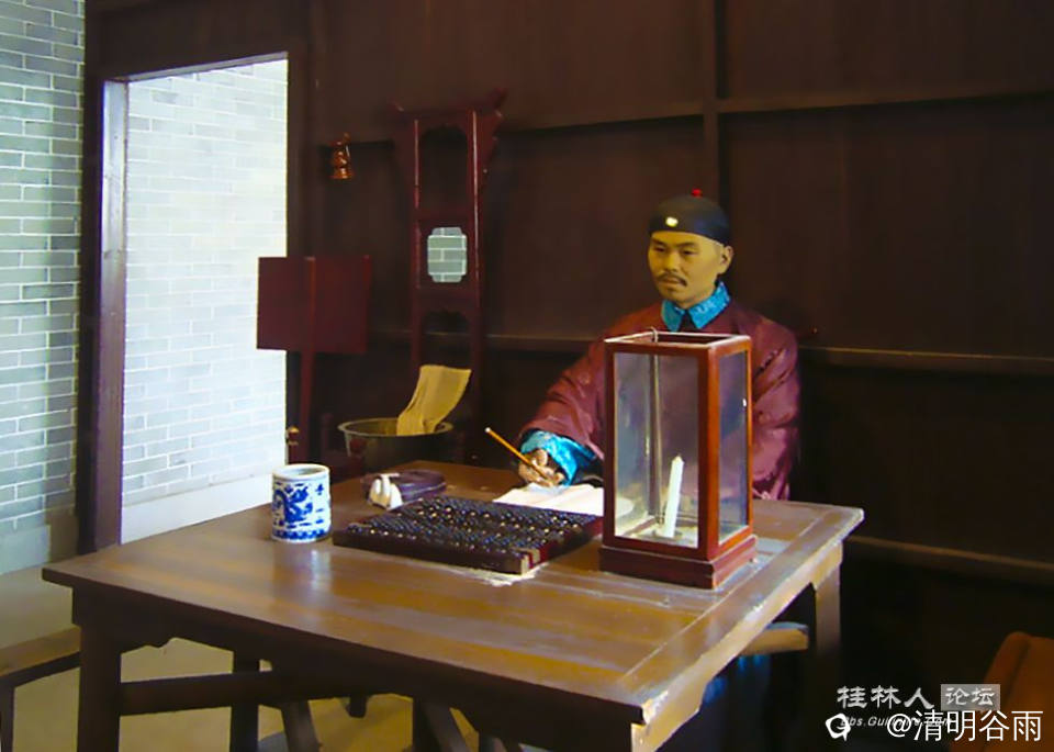 孔毓珣塑像.jpg