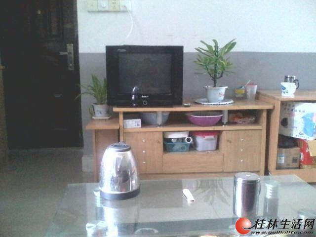 ~��Ҥ���и���2����¥ 63ƽ�� ��װ�޲ɹ�ͨ͸ ���ļ���30��