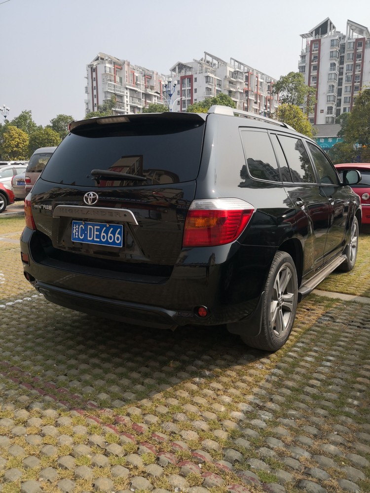 10��9�·��ﺺ����2.7L���������