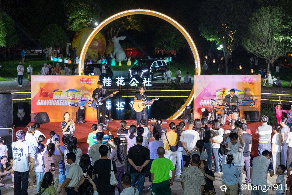 bcd43b1e-d42e-c64e-5d1f-c5cd4af98ab6.jpg