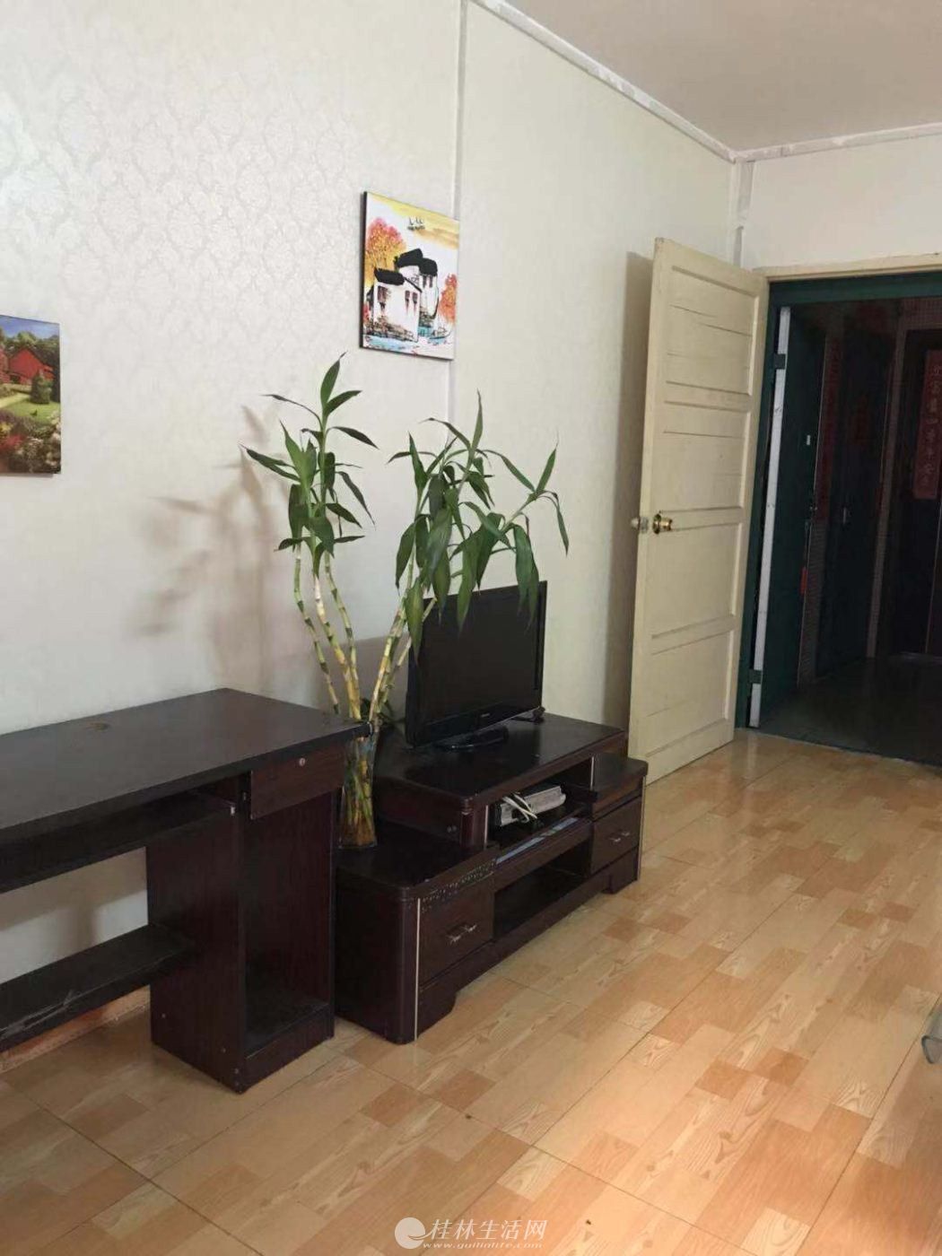 һ���Ա߽��ԷС�� ��ܰ1��1��60ƽ���ҵ���ȫ�������ס