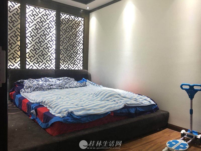 ������ �����񾰶��� �к�Ԫ�� ��װ3���������� ����
