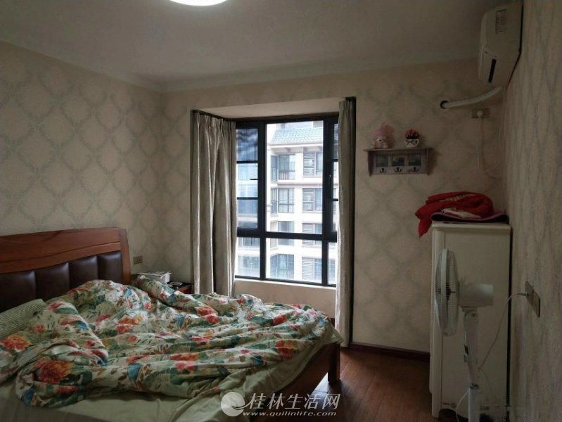 ����� ��լ �˽��Ͽ�3�������ס Ӣ��Сѧ ����������Ȧ