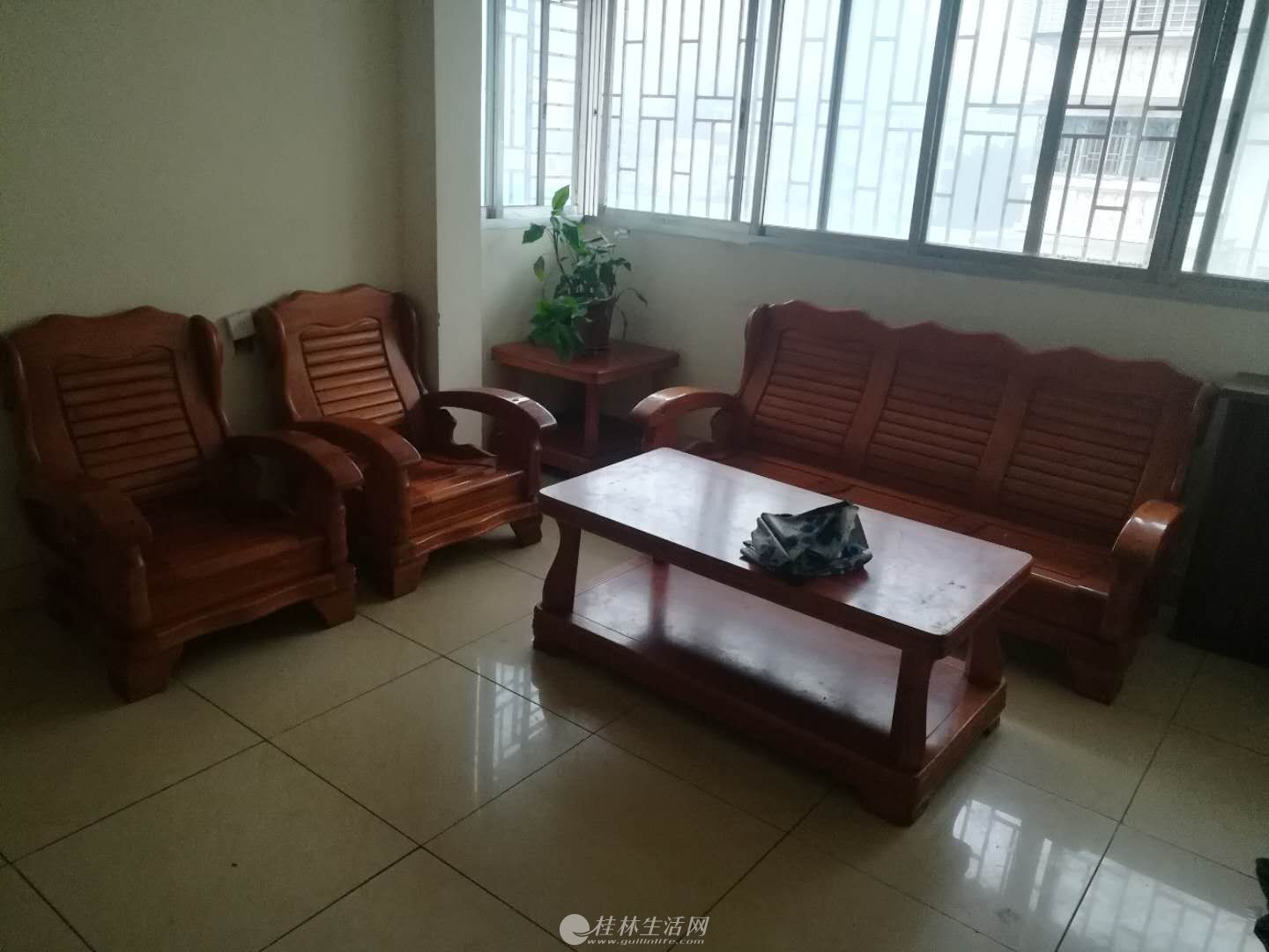 ���ǽ���·������и�����64ƽֻҪ36��*