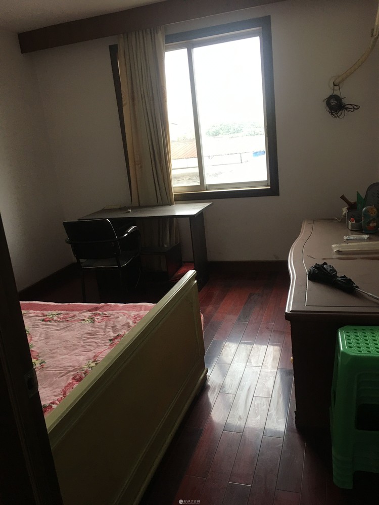 ���ۣ���Ҥ�콭���������о�Ժ����4¥111ƽ3��2��2004�꽨��װ70������ҵ����ҵ��