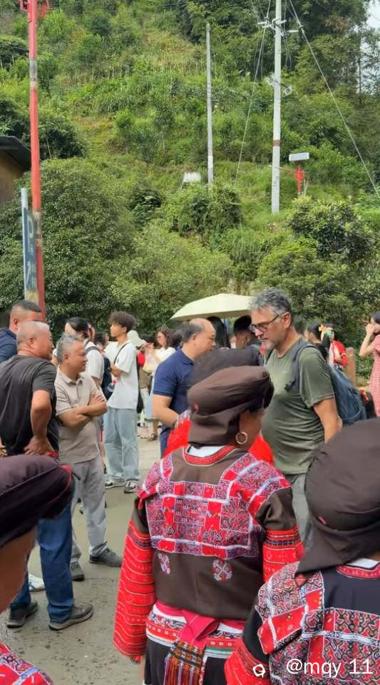 3c799702-3c68-a993-b5bb-41704619e938.jpg
