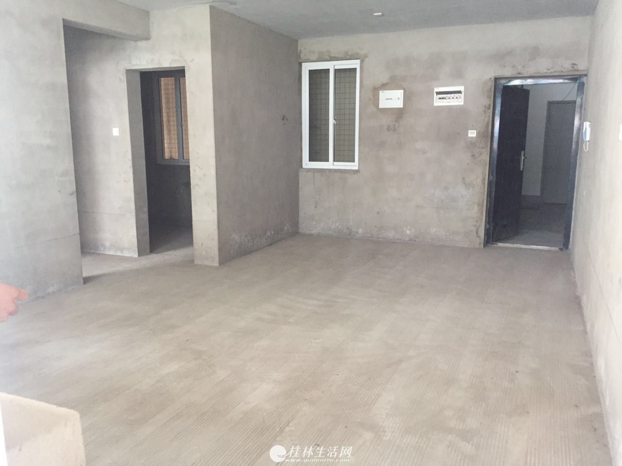 T�������·һ������ ����3��2��2�� 110ƽ��80��