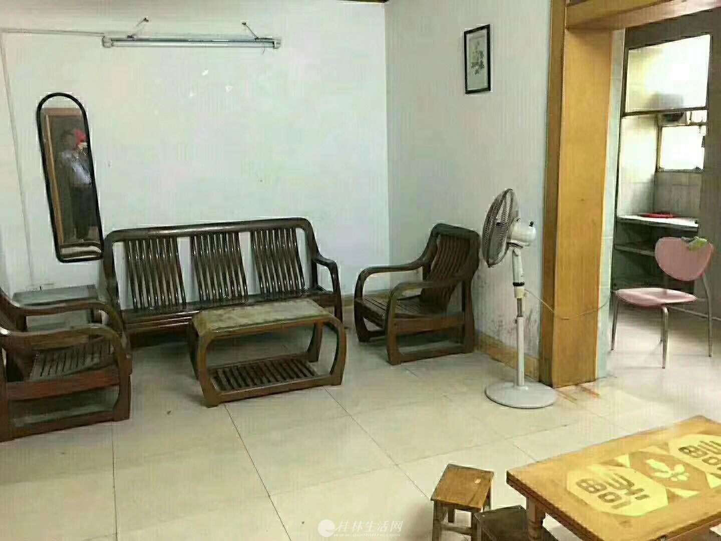 R ��¥����ۣ��������·�����ݸ��� ������� 2¥���� ���۵� ѧ���ã�