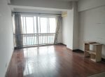 �ٻ���¥�Աߣ���������һ�����ƽ�ض�