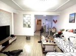 �����³Ǵ���������װ�����в㣬Ӣ��ѧ����123ƽ109��