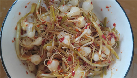 看到这到菜，有没有勾起你们童年的回忆