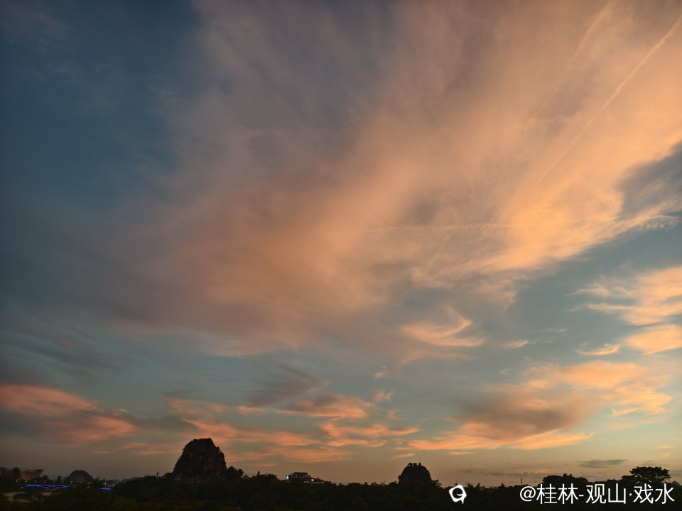 5e9c374f-fb96-9345-b633-23dd6fa18755.jpg