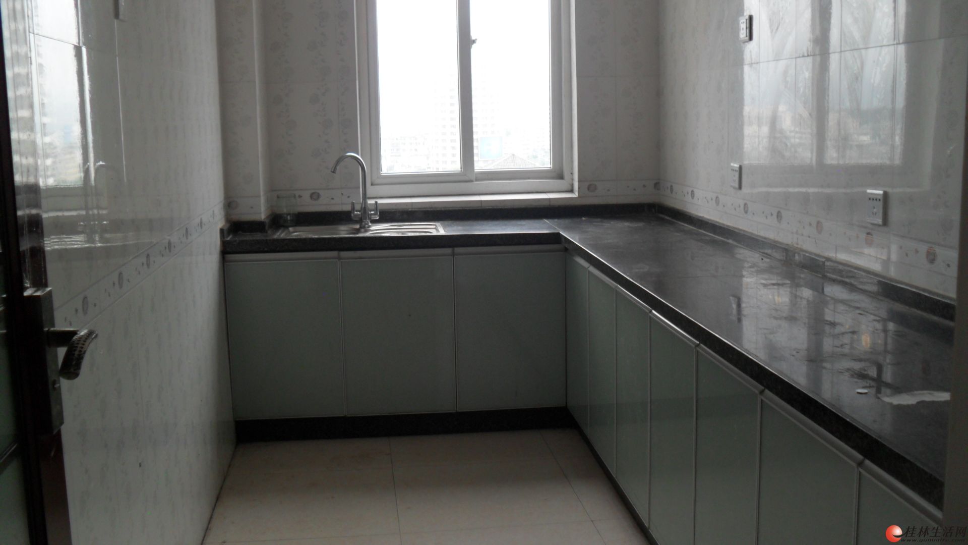 M ��վ �ι��Է 170ƽ�� װ�޺� ��ס���� �ɴ���3500��