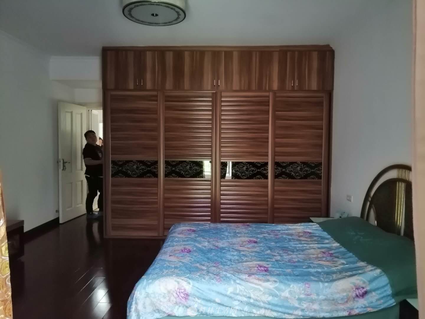 ������ �����³� Ӣ��Сѧ �Ͳ㸴ʽ 150ƽʹ�����280������260ƽ
