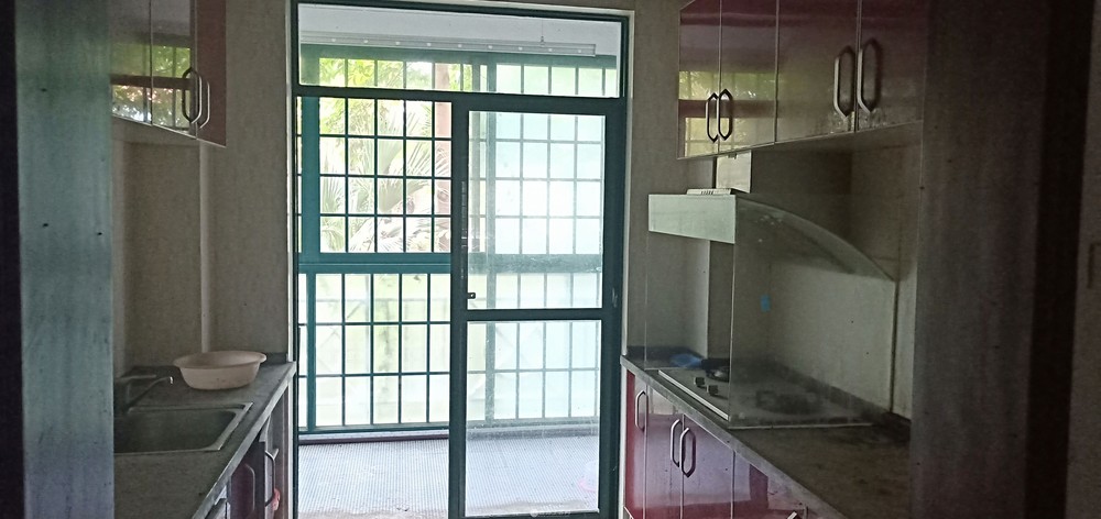 xq����������Ⱥѧ����2002�꽨65ƽ��82������һ���ƽ���¥���ʿ����