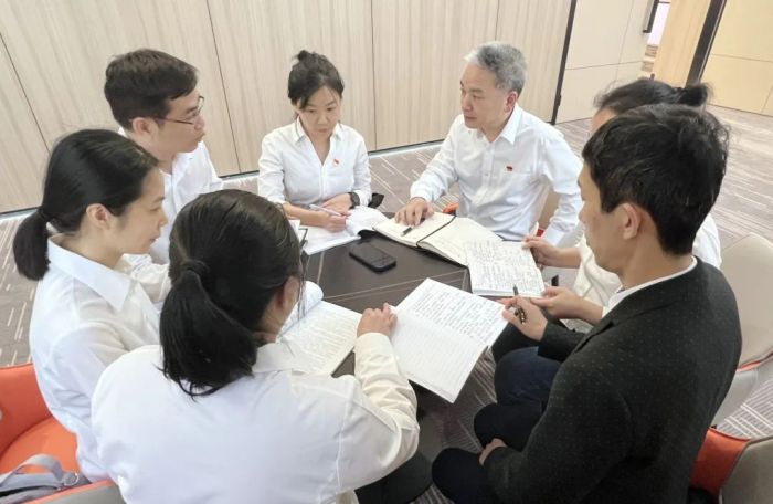 2-2.集中领学+研讨交流.jpg
