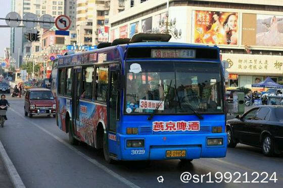 6eff808d-458e-5659-3fb2-85210b20f904.jpg