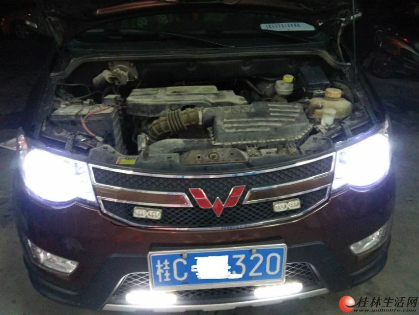 ����������Q5˫��͸��+����ʹ�������ڰ���ֱ����ִ�4S���Ա�