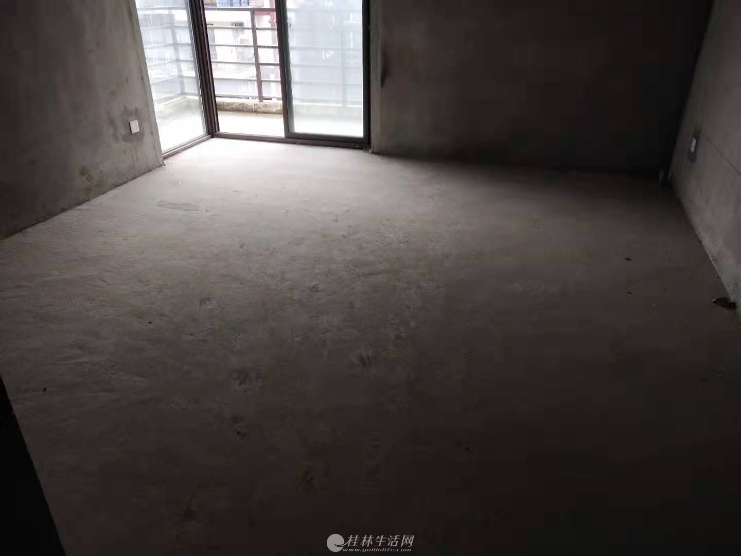 ���ˮ�и�ʽ¥6��2��3��100�����