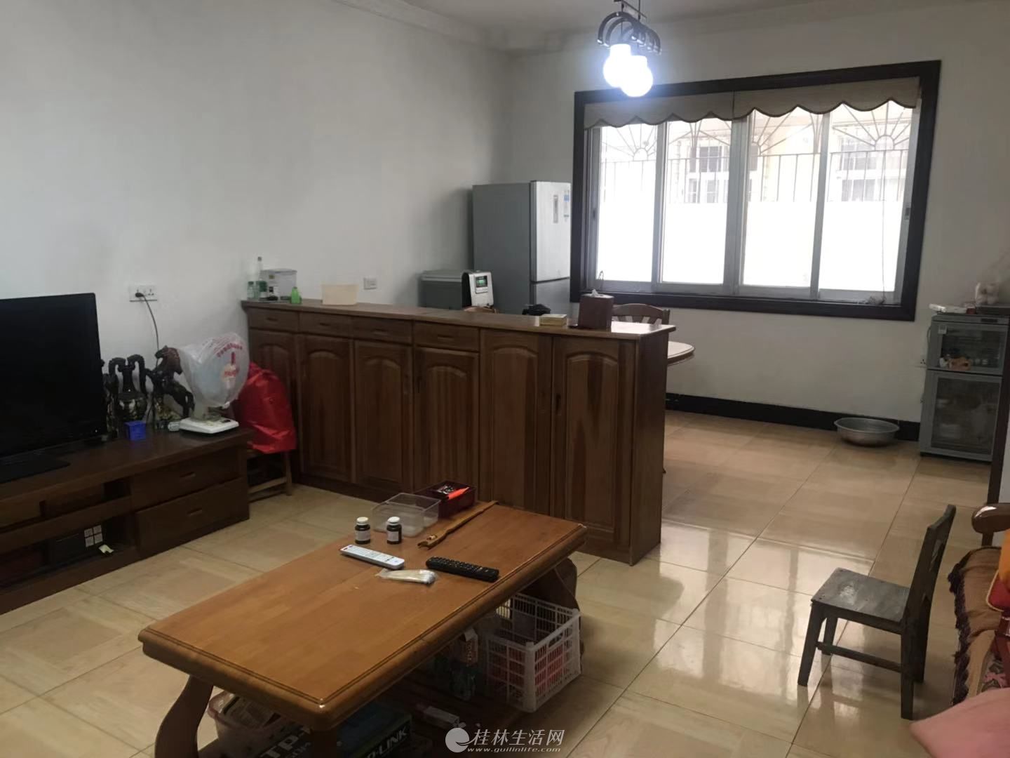 qy�����л�ѧ����������·��λ��Ժ�ܸ�һ�� 3��2��+2��һ¥����� ͣ����������ҵ��