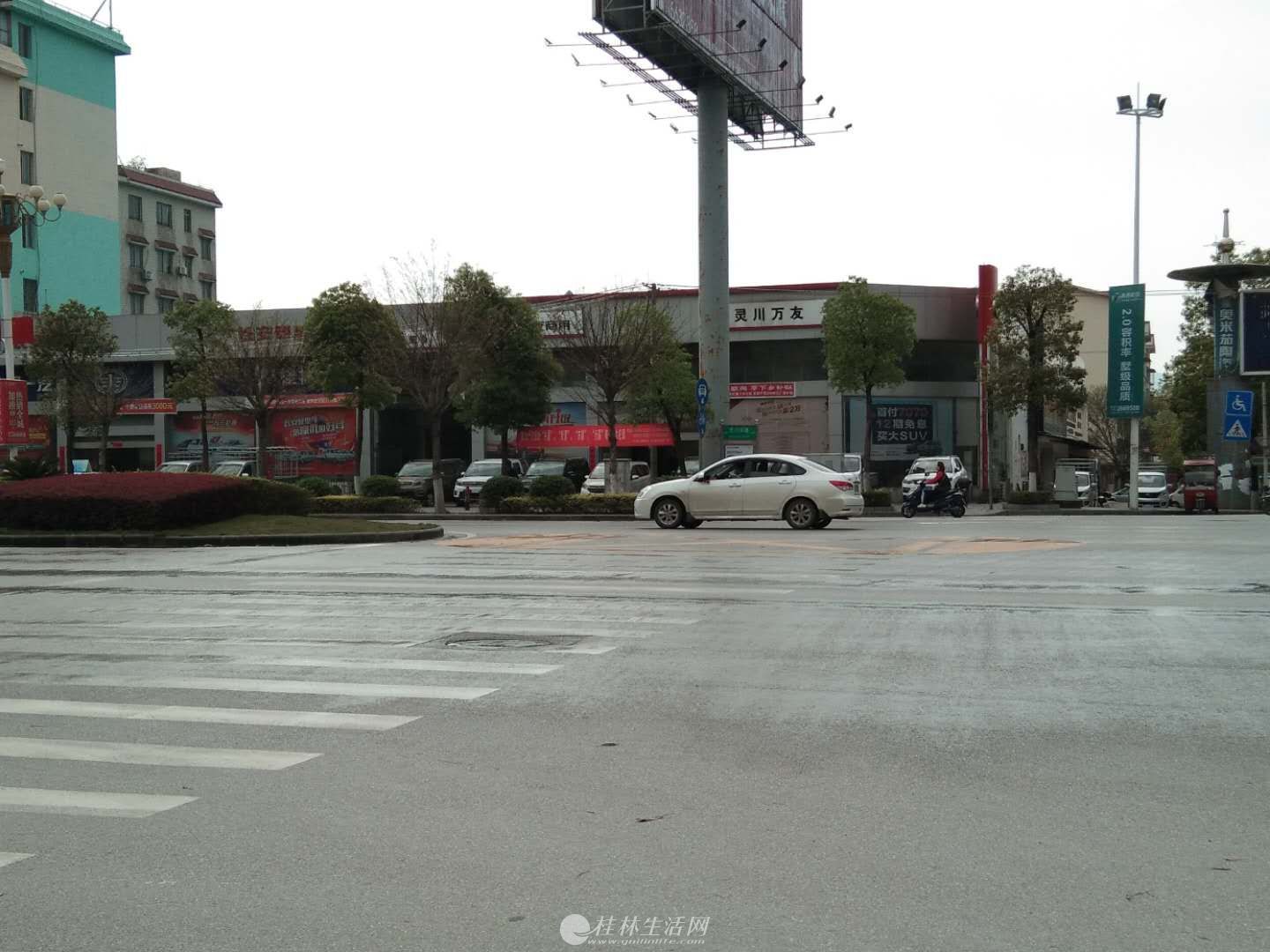 ������·����·�����73ƽ131������4200һ����