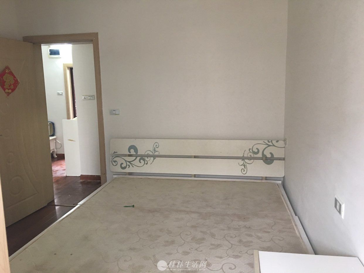 ����԰����һ��������ɽСѧ46ƽ��27��5¥