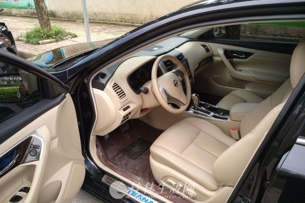  �ղ� ���� 2013�� 2.0L XL���ʰ�