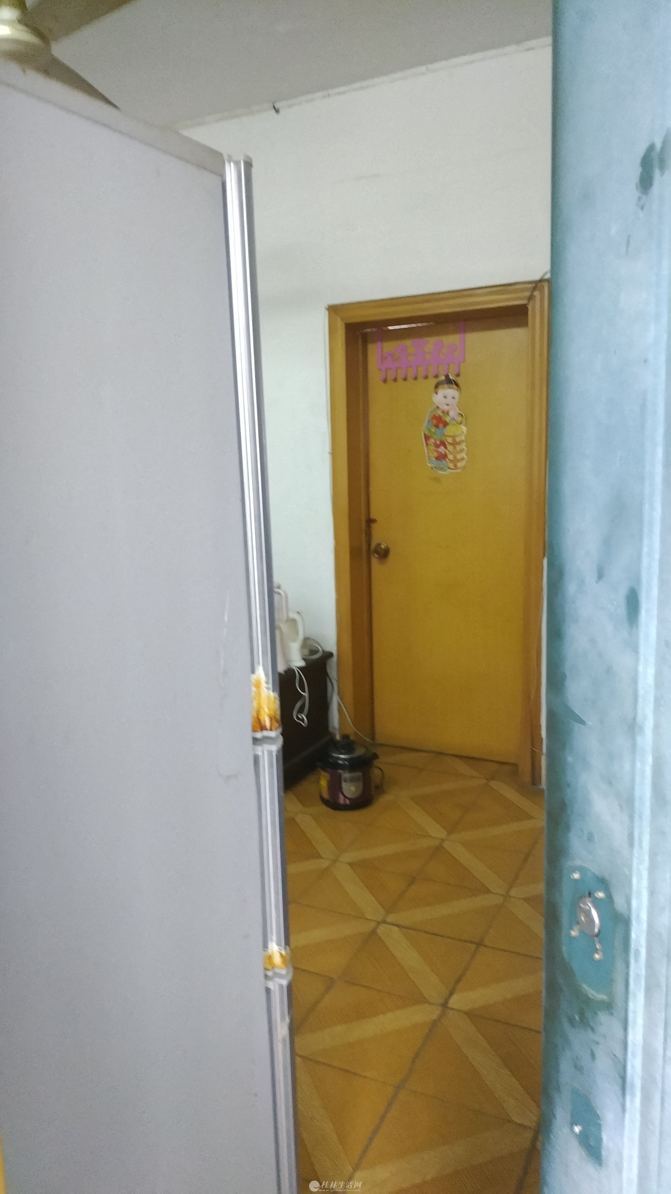 ������ź�Сѧ������ũ��4¥2�����еط�ͣ��