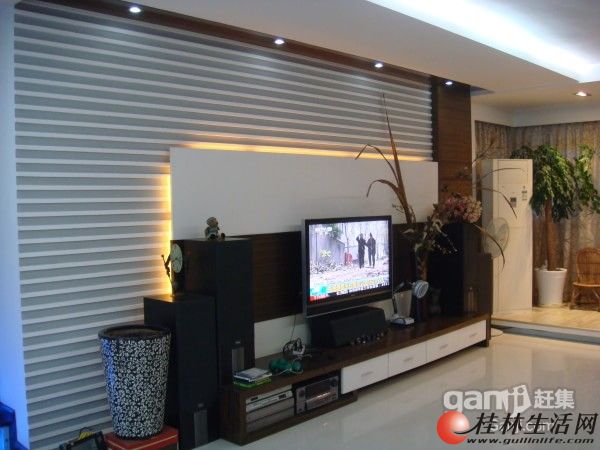 �ϳ˵ض� 4��2��178ƽ�� ҵ�����ĳ���
