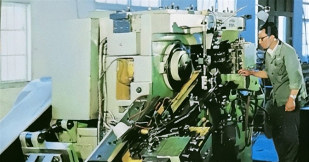 藏在螺栓螺母里的青春记忆