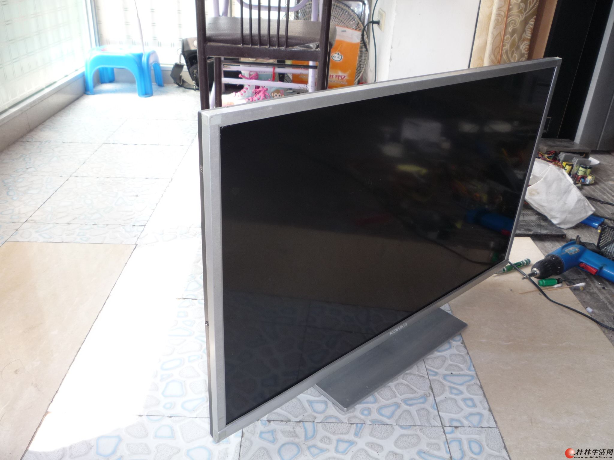 ��һ̨����LED32F3300CE���ӻ�